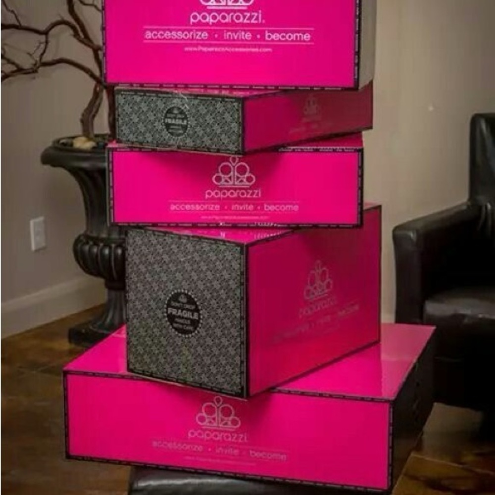 Paparazzi Mystery Bundle - 25 pieces
